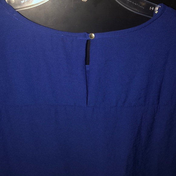 blue blouse - Picture 5 of 5